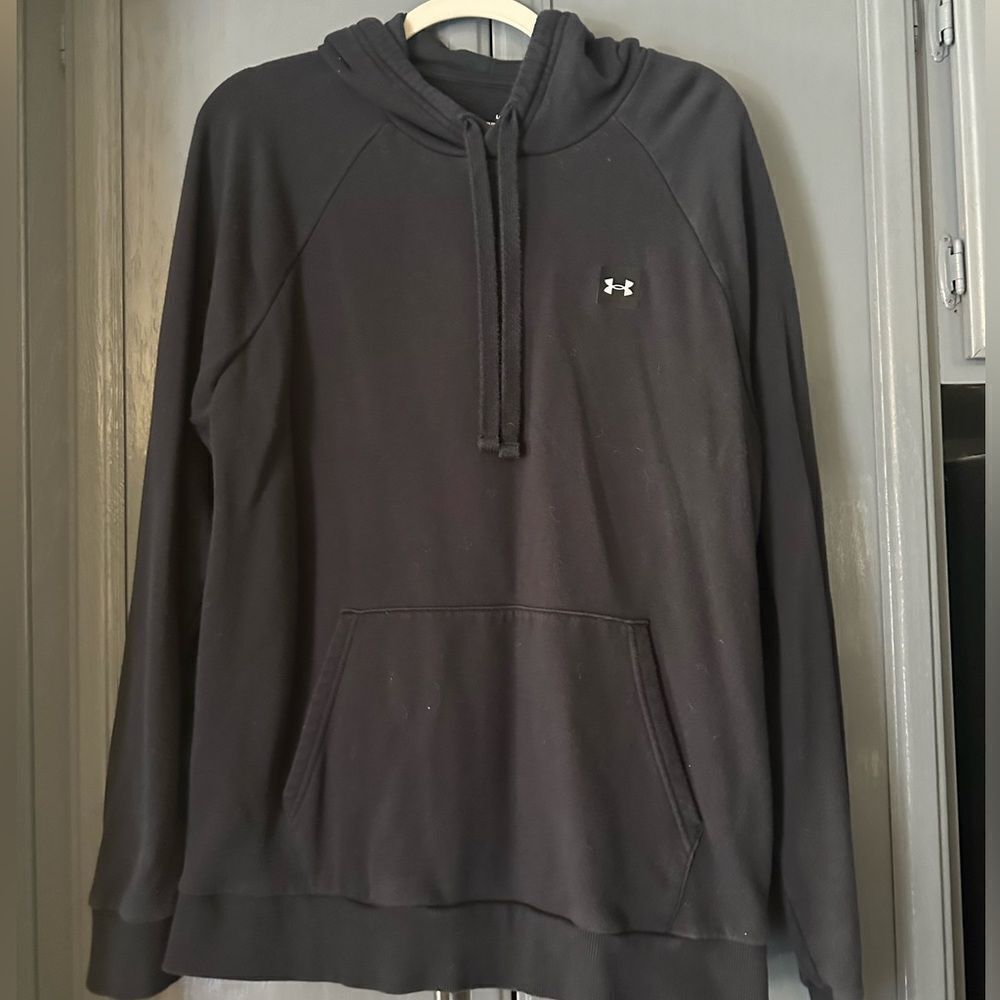 Under armour black Hoodie size large